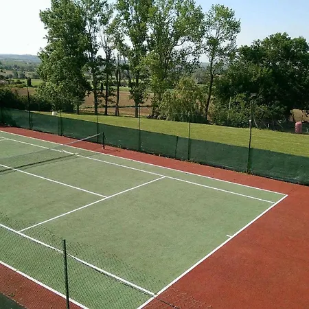 Domaine De Hurlevent فندق مبيت وإفطار 3*