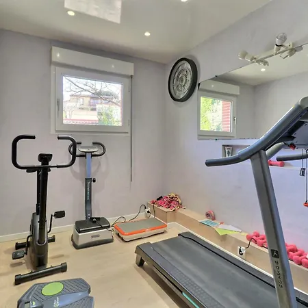 Domaine De Hurlevent فندق مبيت وإفطار