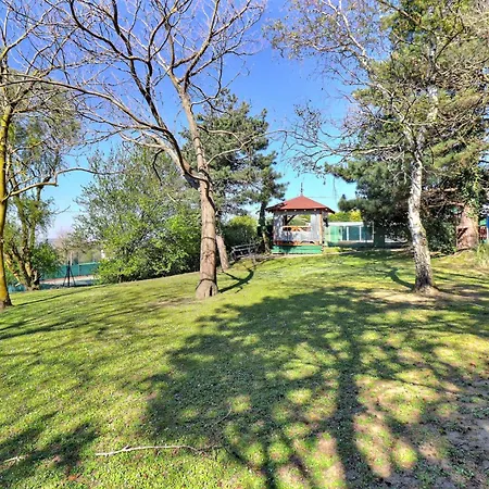 Domaine De Hurlevent 3*