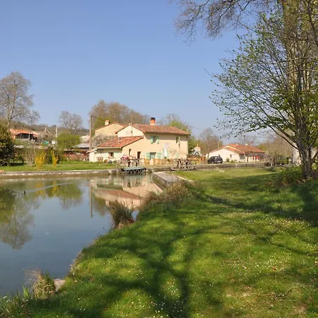 Domaine De Hurlevent 4*