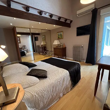 Domaine De Hurlevent Frühstückspension 4*