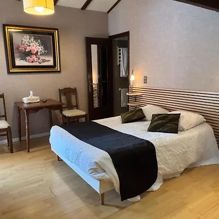 Domaine De Hurlevent Bed & Breakfast Montgaillard-Lauragais