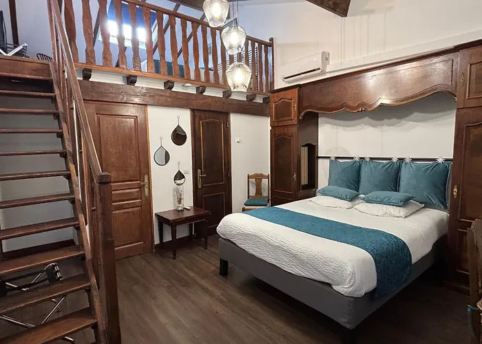 Domaine De Hurlevent 3* Montgaillard-Lauragais